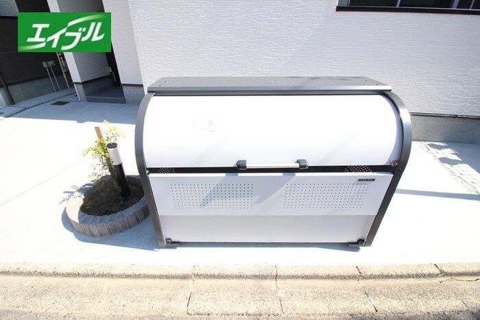 物件外観写真2　(建物設備)