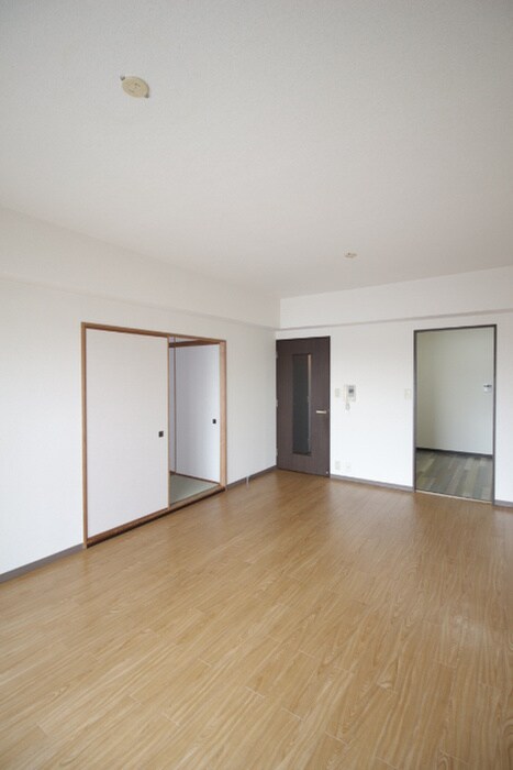 物件内観写真10　(内観写真)