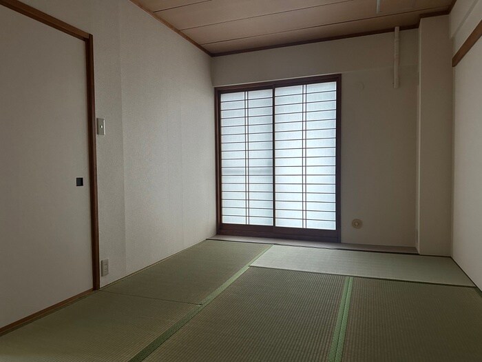 物件内観写真11　(居室)