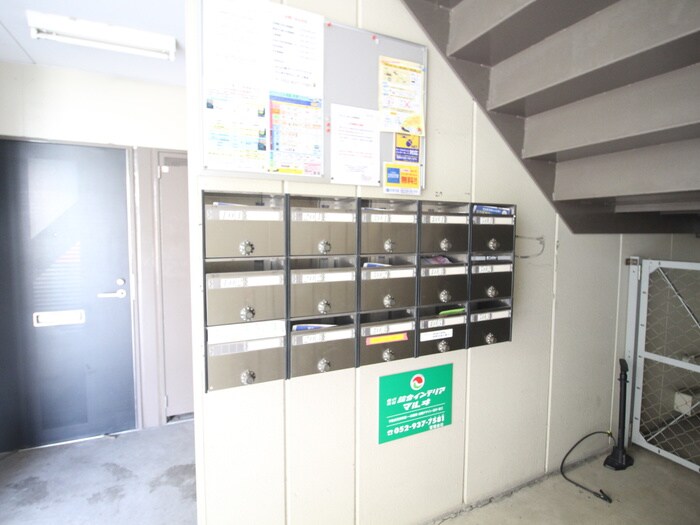 物件外観写真6　(建物設備)