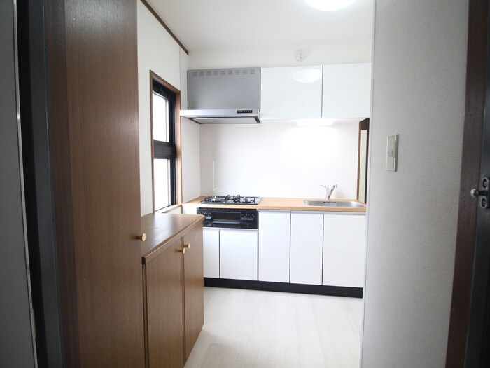 物件内観写真22　(玄関)