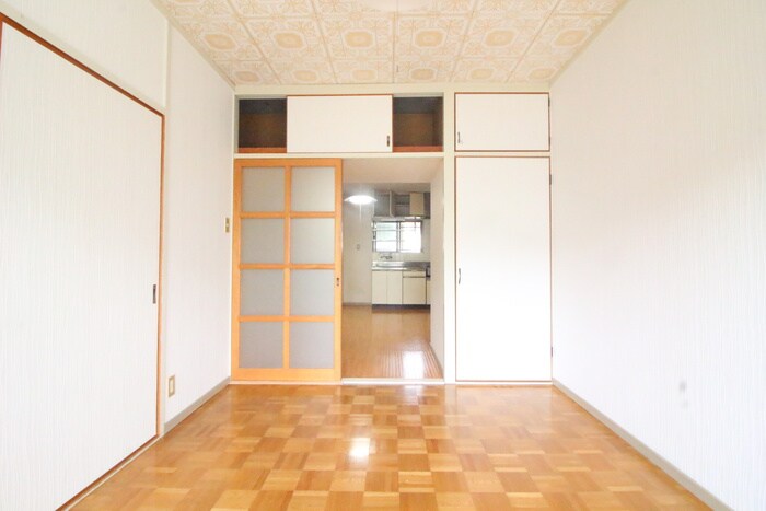 物件内観写真10　(居室)