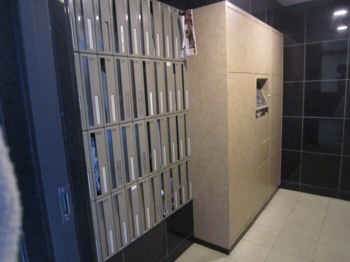 物件外観写真4　(建物設備)