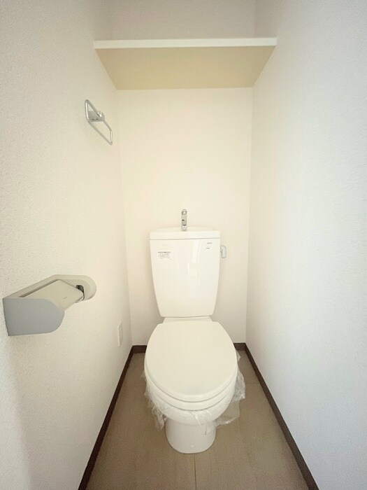 物件内観写真9　(トイレ)