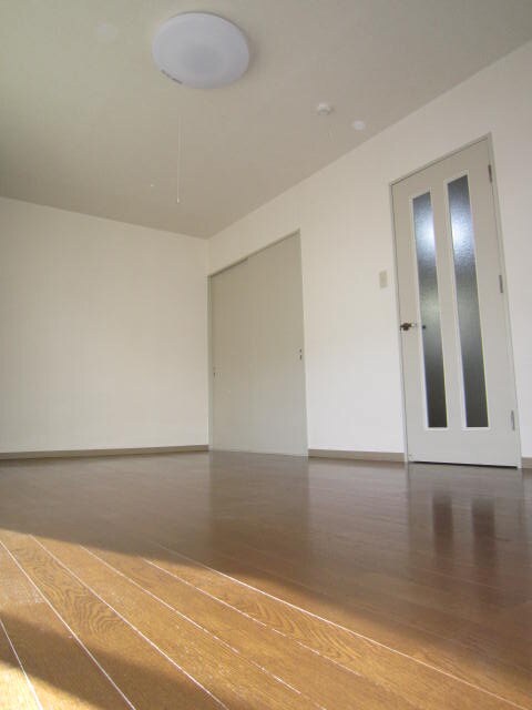 物件内観写真14　(居室)