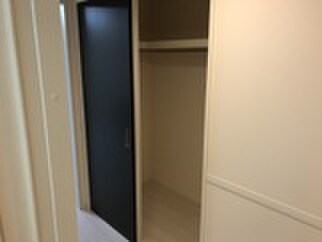 物件内観写真14　(収納)