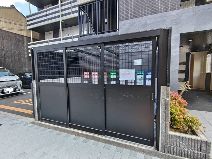 物件外観写真4　(建物設備)