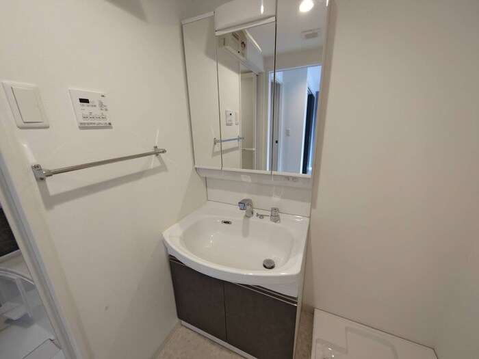 物件内観写真14　(洗面)