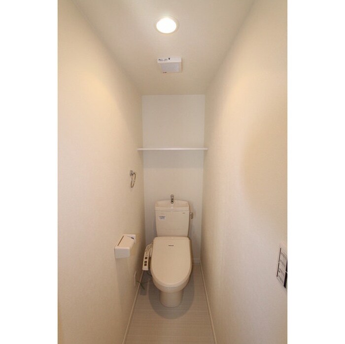 物件内観写真11　(トイレ)