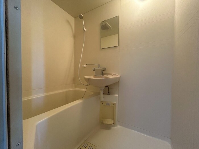 物件内観写真6　(バス／シャワールーム等)