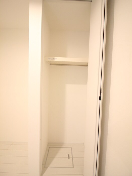 物件内観写真14　(収納)