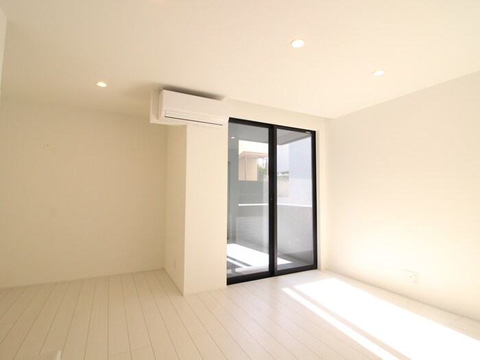 物件内観写真22　(居室)