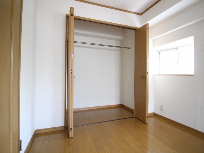 物件内観写真9　(収納)