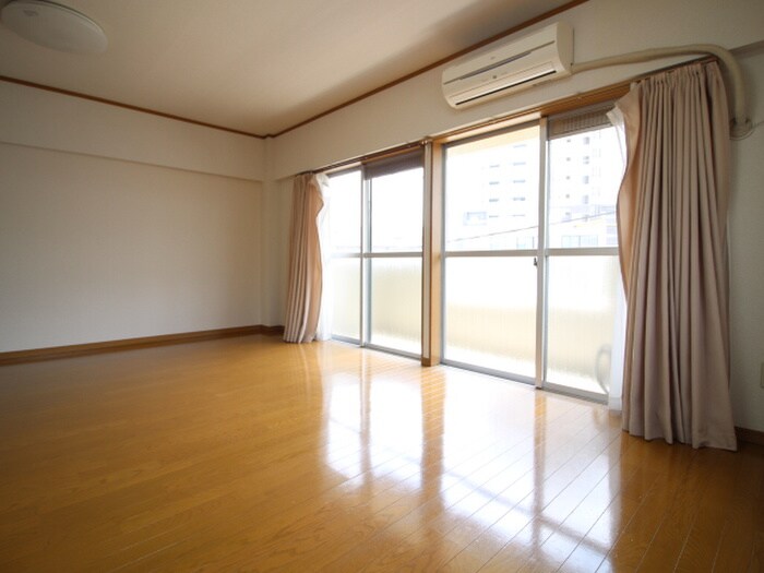 物件内観写真17　(居室)