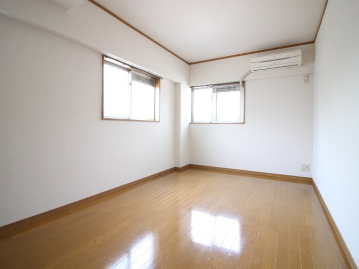 物件内観写真19　(居室)