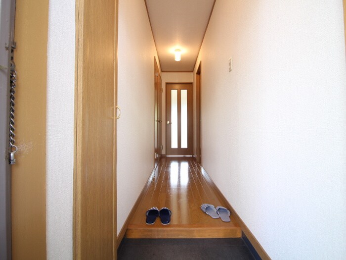 物件内観写真21　(廊下)