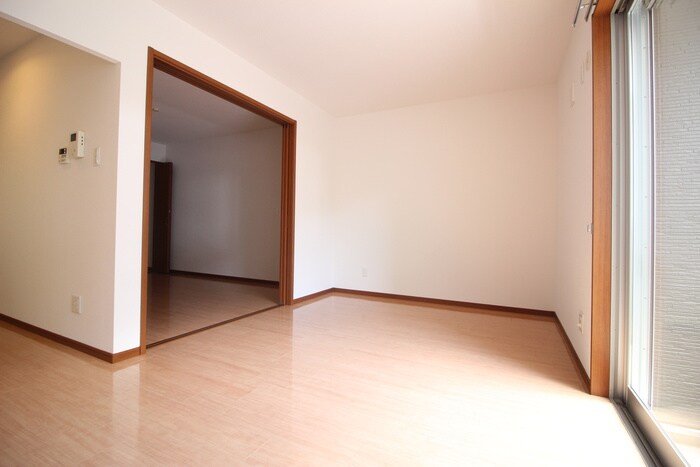 物件内観写真14　(居室)