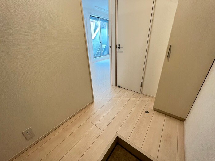 物件内観写真20　(廊下)