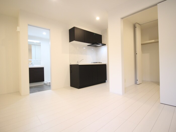 物件内観写真8　(居室)