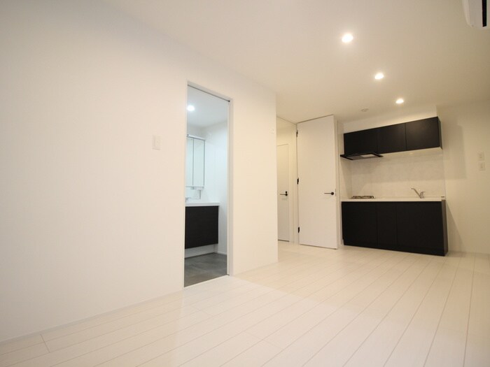 物件内観写真10　(居室)