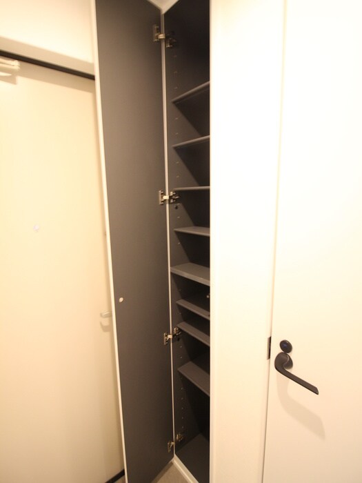 物件内観写真19　(靴箱)