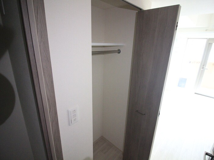 物件内観写真13　(収納)