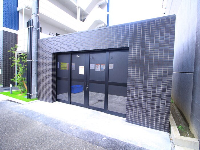 物件外観写真4　(建物設備)