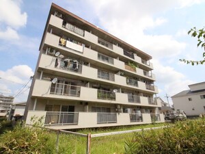 北島コ－ポ外観写真