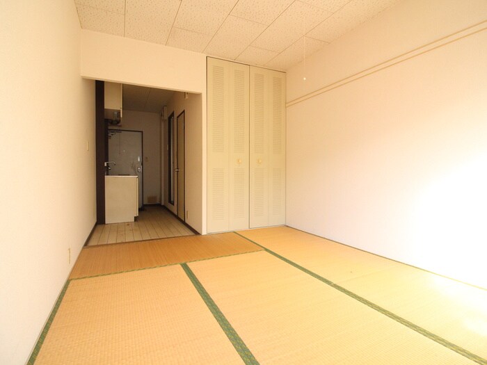 物件内観写真17　(居室)