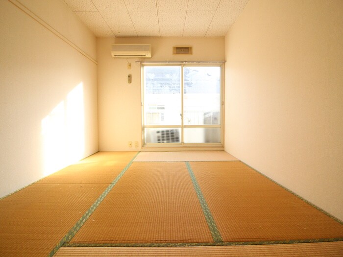 物件内観写真18　(居室)