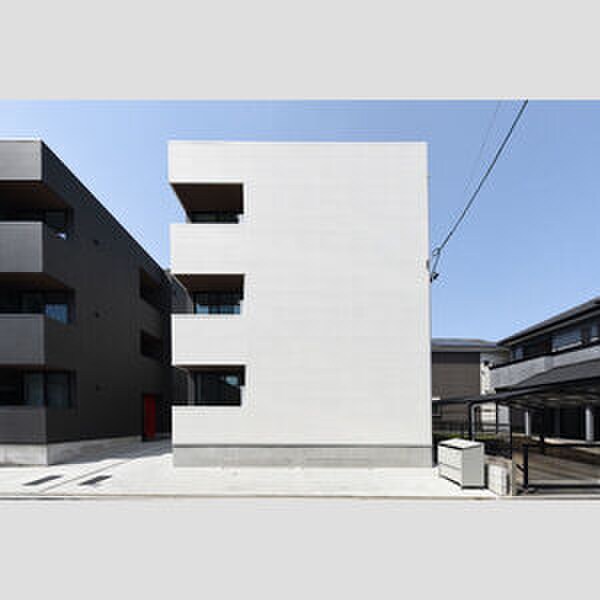 物件外観写真1　(外観写真)