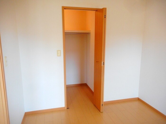 物件内観写真14　(収納)