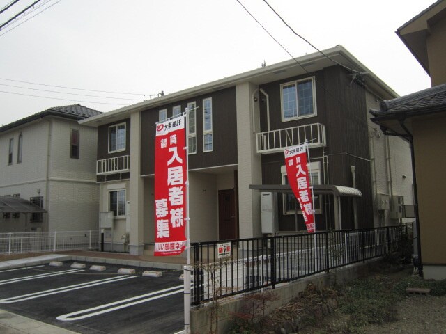 物件外観写真3　(外観写真)