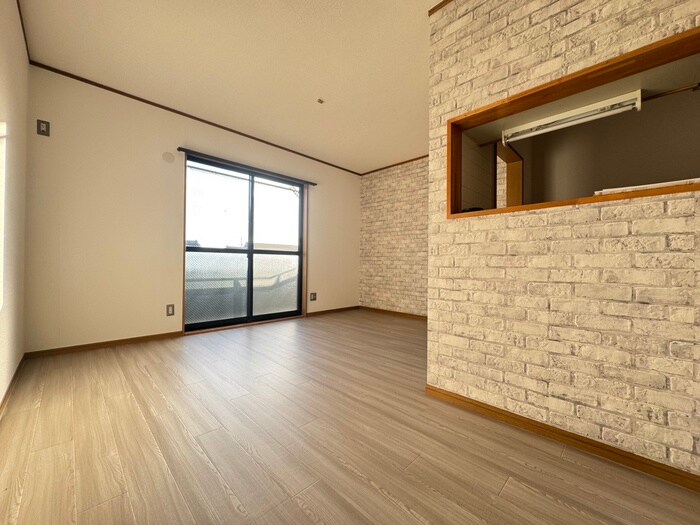 物件内観写真8　(居室)