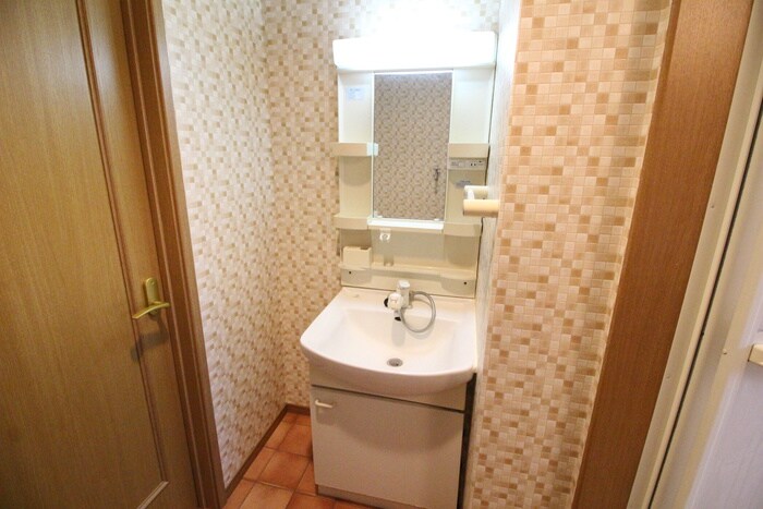 物件内観写真12　(洗面)