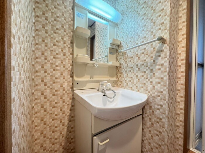 物件内観写真13　(洗面)