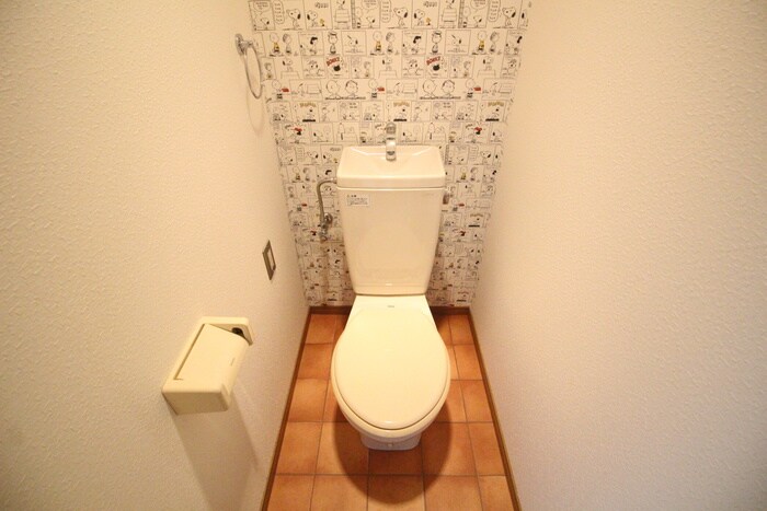 物件内観写真14　(トイレ)