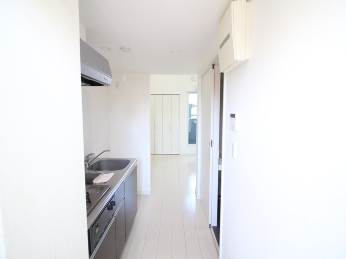 物件内観写真19　(廊下)