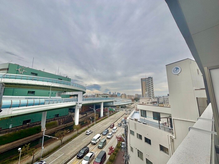 物件内観写真22　(室内からの展望)