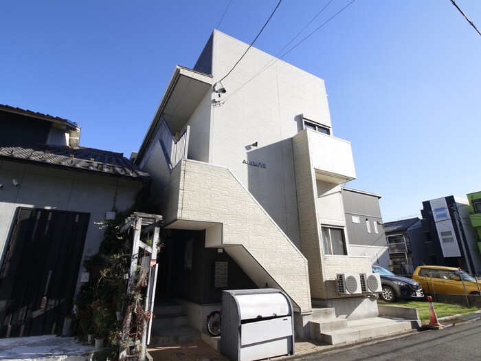 物件外観写真2　(外観写真)