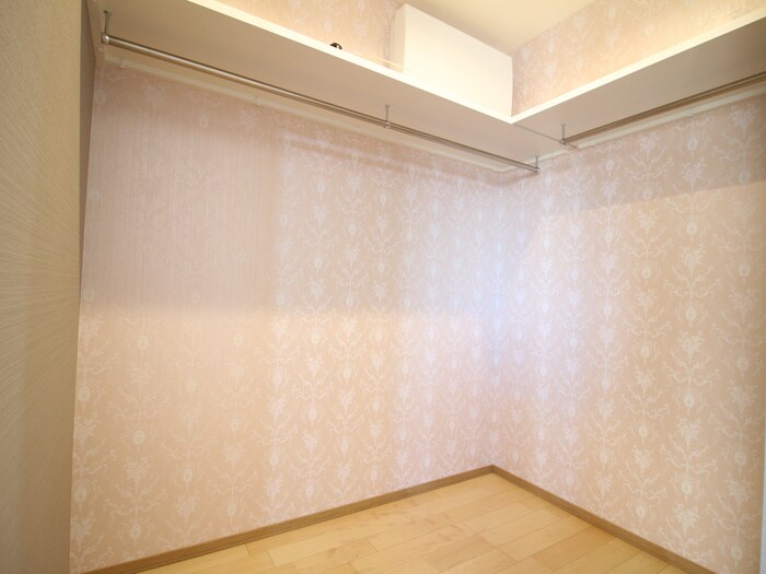 物件内観写真10　(収納)