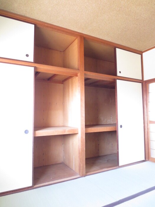 物件内観写真13　(収納)