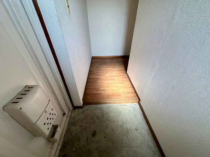 物件内観写真20　(玄関)