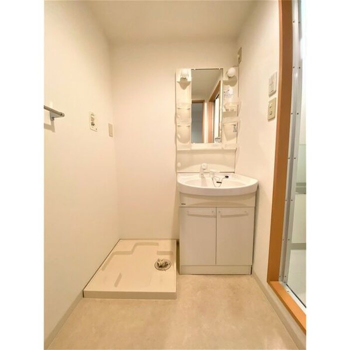 物件内観写真12　(洗面)