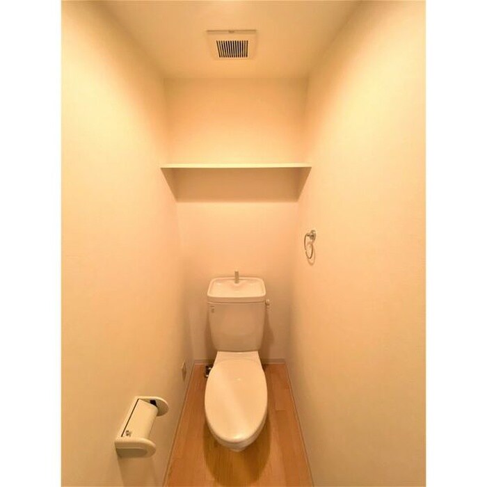 物件内観写真14　(トイレ)