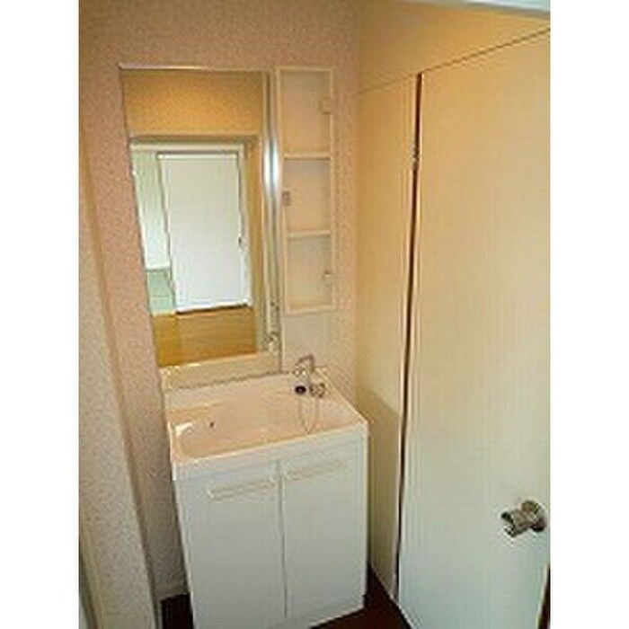 物件内観写真5　(洗面)