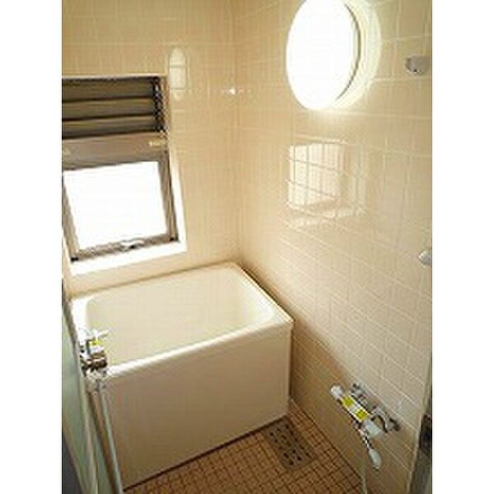 物件内観写真6　(バス／シャワールーム等)