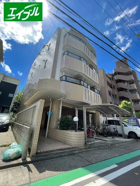 ドール川名第２外観写真