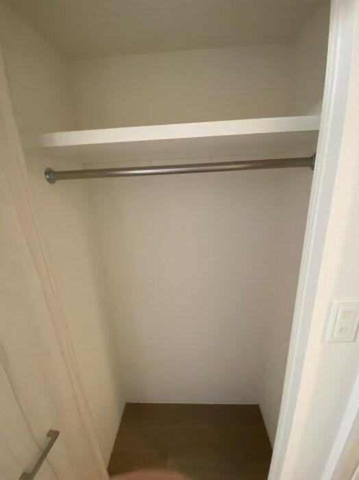 物件内観写真5　(収納)