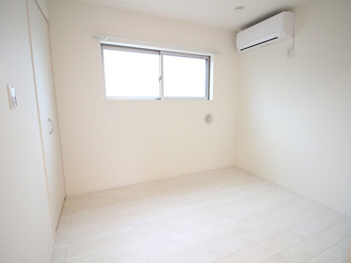 物件内観写真8　(内観写真)